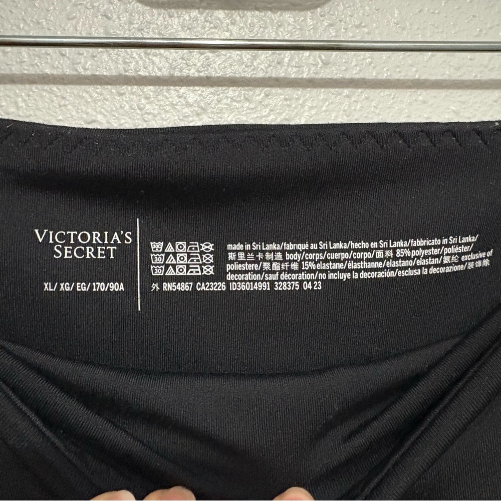 Victoria's Secret Black Biker Shorts with Pockets - Size XL - Picture 2 of 4